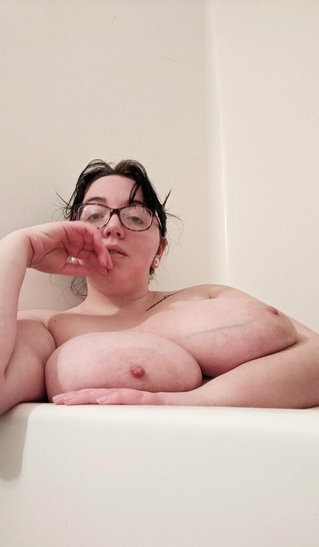 Naakte gelekte OnlyFans-foto van Alexhaunts