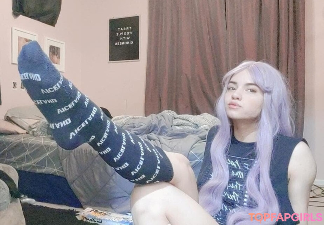 Naakte gelekte OnlyFans-foto van Achillesheelz #39 Naakte gelekte OnlyFans-foto van Achillesheelz #39