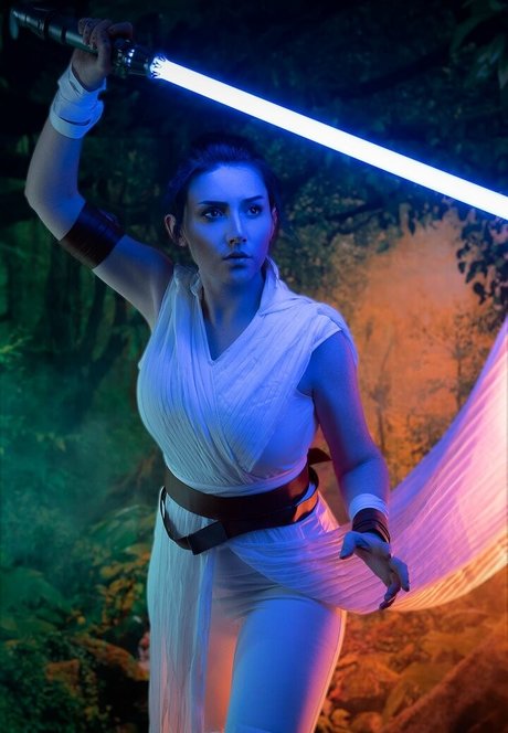 Ezysummers Cosplay