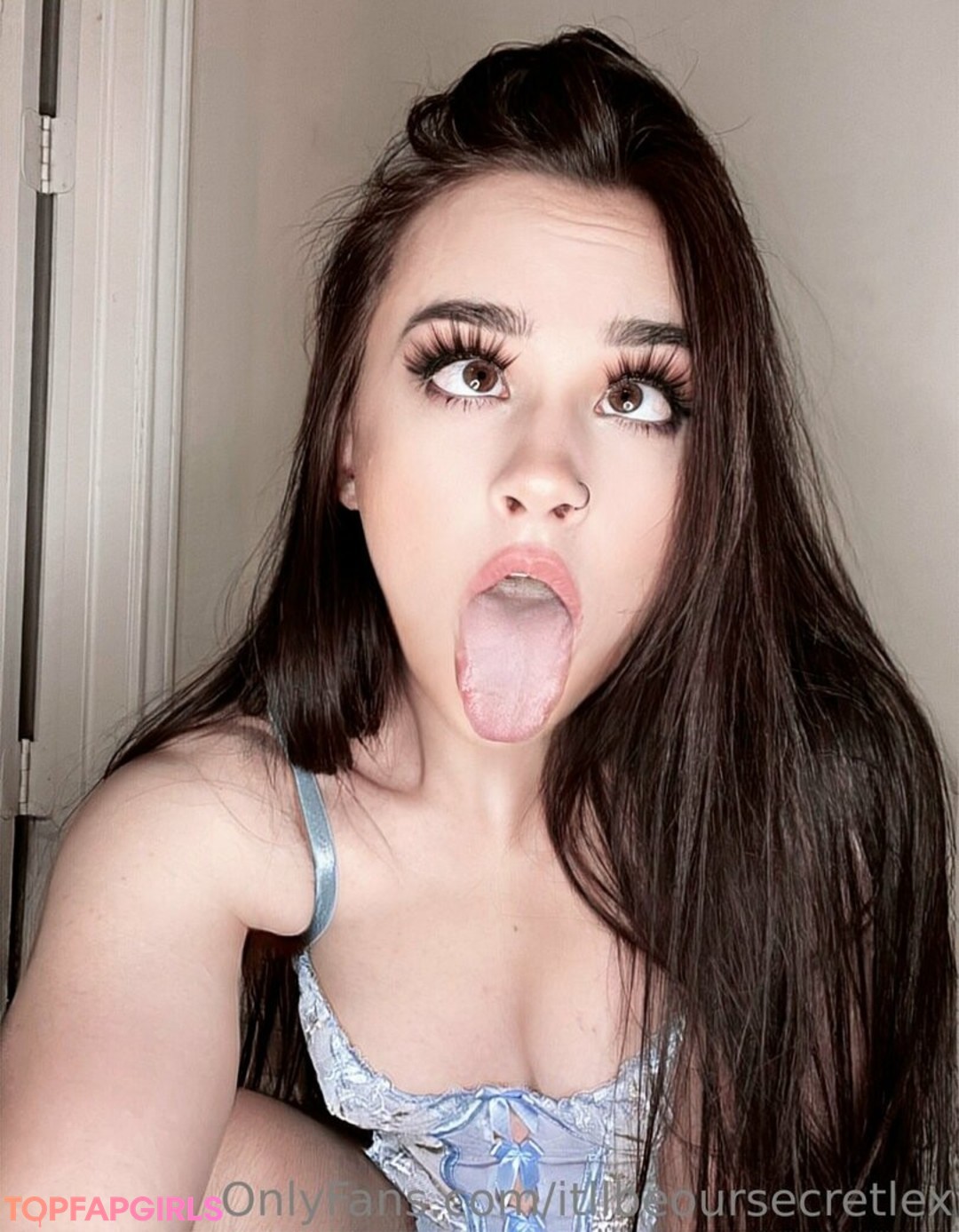 Naakte gelekte OnlyFans-foto van Itllbeoursecretlex #66 Naakte gelekte OnlyFans-foto van Itllbeoursecretlex #66