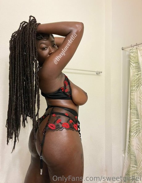 Sweetgirllei