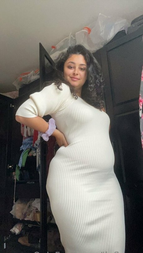 Naakte gelekte OnlyFans-foto van Liefloves