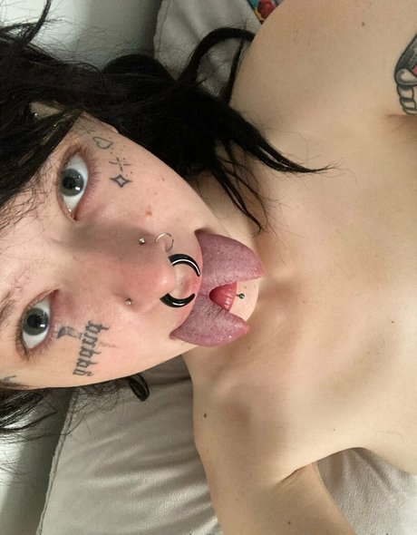 Naakte gelekte OnlyFans-foto van Lostwetdog