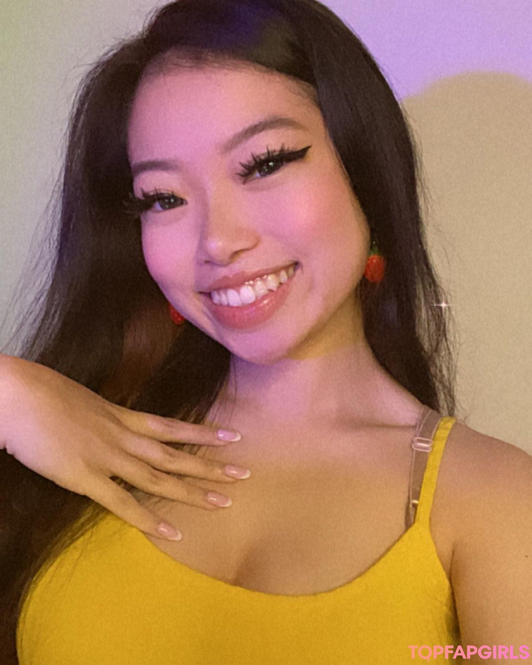 Naakte gelekte OnlyFans-foto van Fruitypoppin #308 Naakte gelekte OnlyFans-foto van Fruitypoppin #308