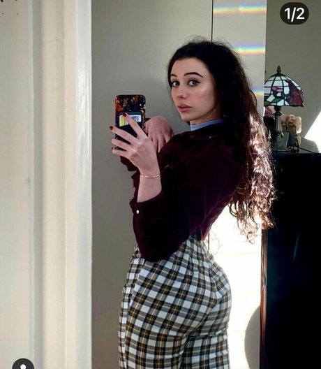 Naakte gelekte OnlyFans-foto van Livbev