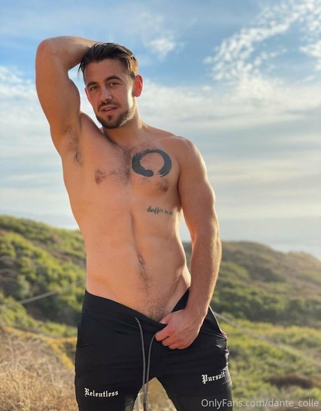 Naakte gelekte OnlyFans-foto van Dantecolle