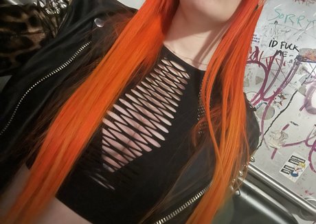 Naakte gelekte OnlyFans-foto van Marvelgirl