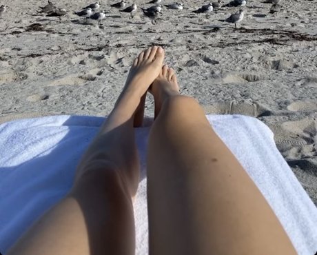 Naakte gelekte OnlyFans-foto van Eugenie Genie Bouchard