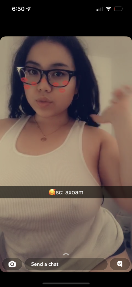 Naakte gelekte OnlyFans-foto van Iokalissa