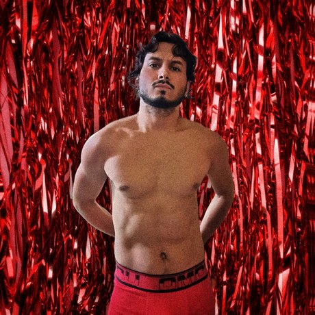 Naakte gelekte OnlyFans-foto van Marcos Venturelli