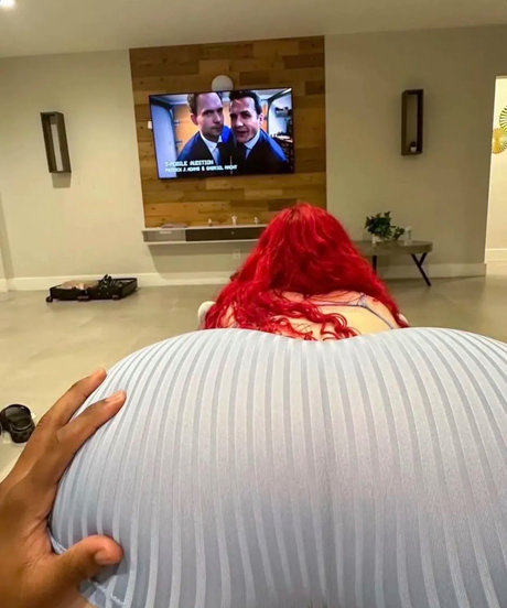 Naakte gelekte OnlyFans-foto van Trick Daddy J 