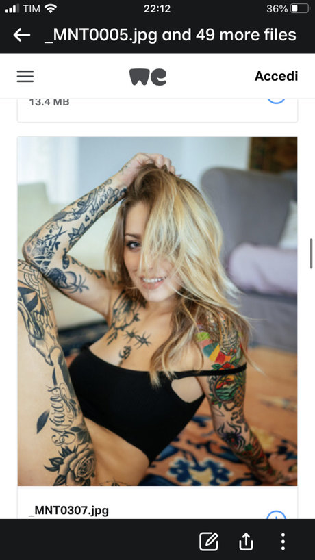 Naakte gelekte OnlyFans-foto van Noemi 
