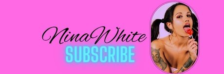 Naakte gelekte OnlyFans-foto van Nina White