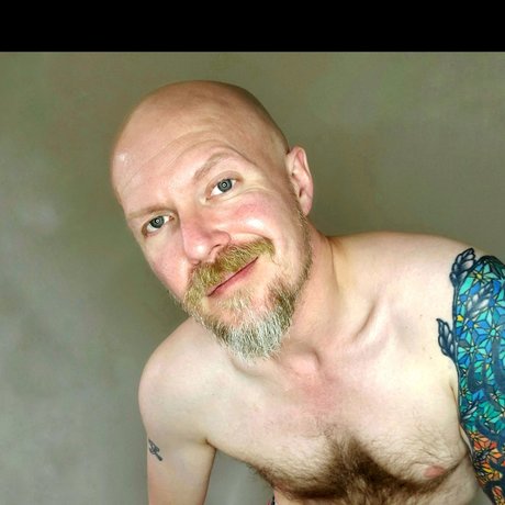 Naakte gelekte OnlyFans-foto van Paulpalmerxxx