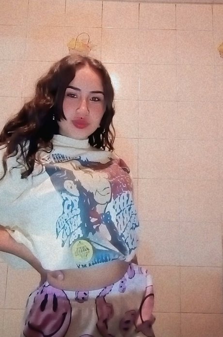 Naakte gelekte OnlyFans-foto van Paula Andrea