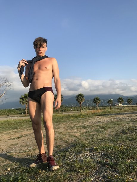 Naakte gelekte OnlyFans-foto van Pavel