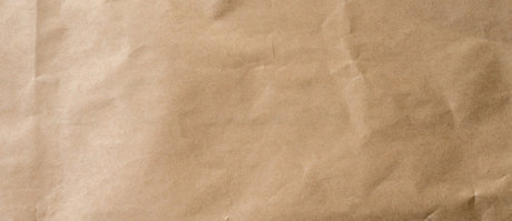 Naakte gelekte OnlyFans-foto van Paper Bag Woman