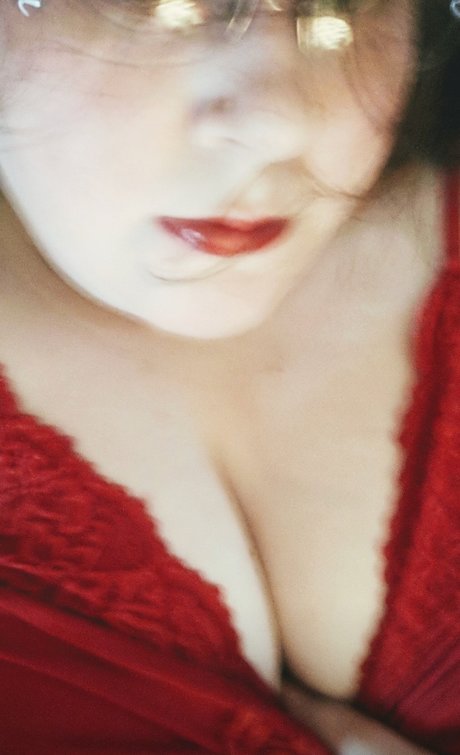 Naakte gelekte OnlyFans-foto van Froggiegirl