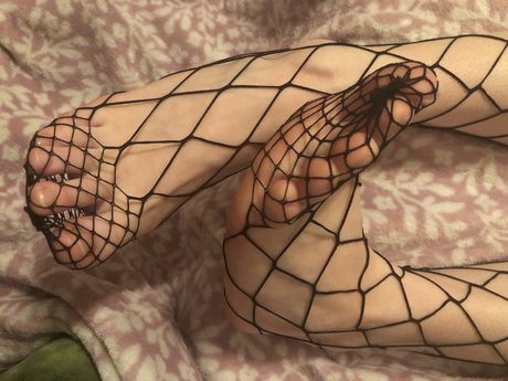 Naakte gelekte OnlyFans-foto van    Pixi    