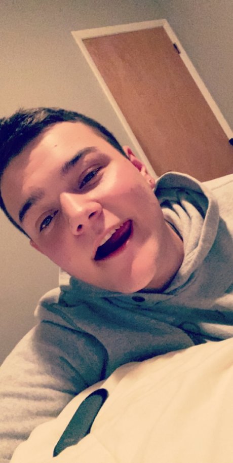 Naakte gelekte OnlyFans-foto van Pittsy