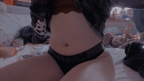 Naakte gelekte OnlyFans-foto van Kay