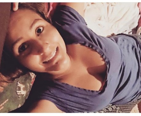 Naakte gelekte OnlyFans-foto van Rachmora