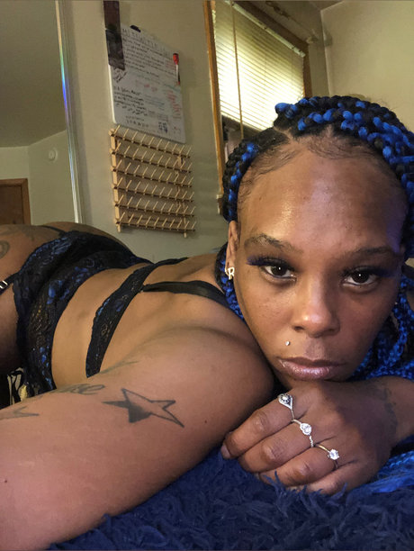 Naakte gelekte OnlyFans-foto van Oceandeep