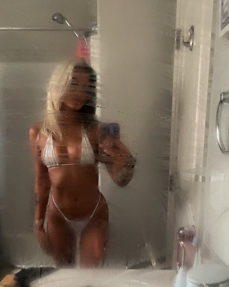 Queen Bitch