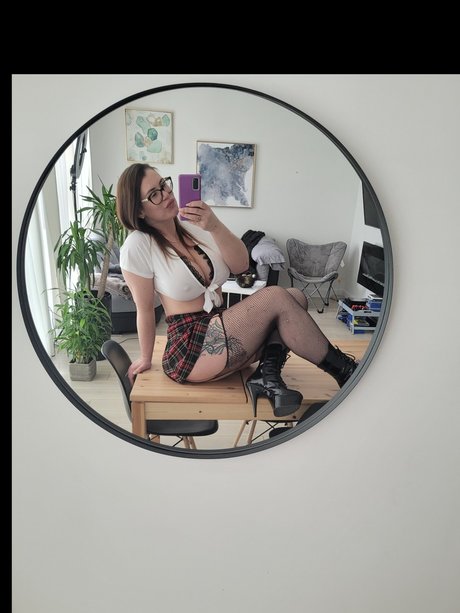 Naakte gelekte OnlyFans-foto van Missbigboobs