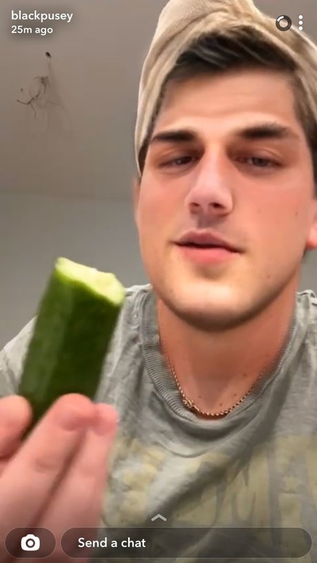 Naakte gelekte OnlyFans-foto van Eddy Cochring