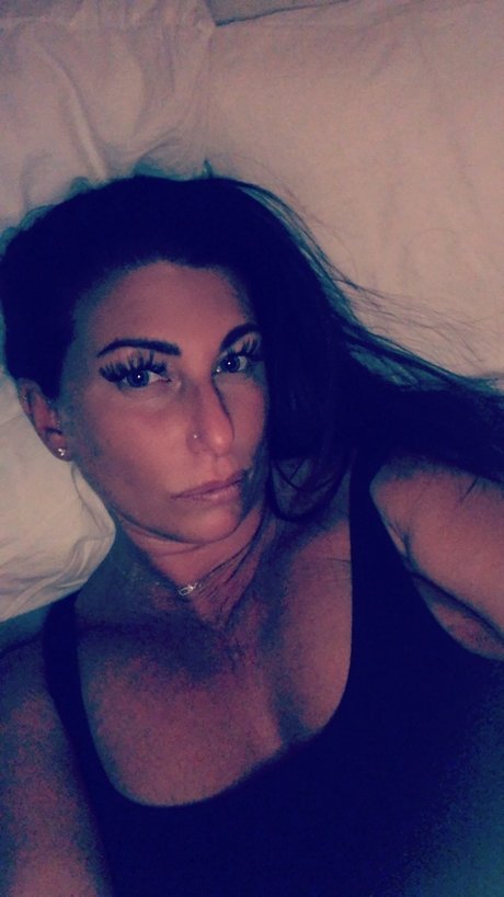 Naakte gelekte OnlyFans-foto van Prinbcess B