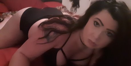 Naakte gelekte OnlyFans-foto van Christy