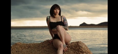 Naakte gelekte OnlyFans-foto van Remixxrose