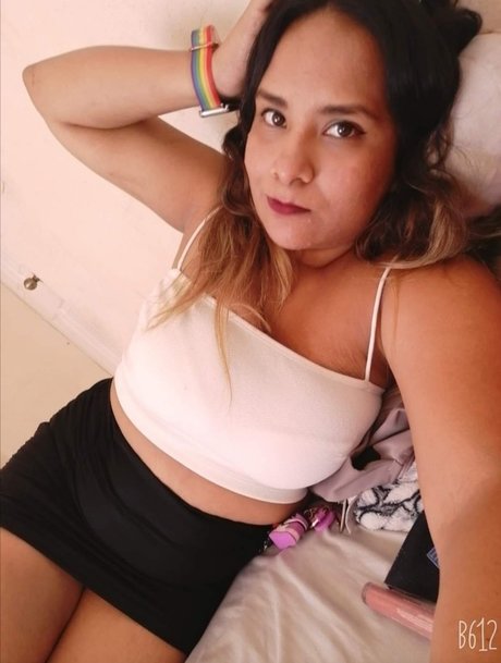 Naakte gelekte OnlyFans-foto van Reasgirl