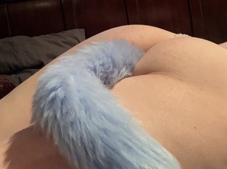 Naakte gelekte OnlyFans-foto van Ray Of Cum