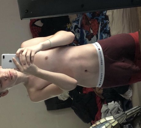 Naakte gelekte OnlyFans-foto van Vip Eli 
