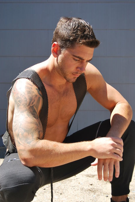 Naakte gelekte OnlyFans-foto van Marcoblue