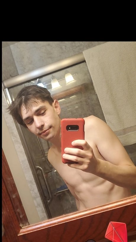Naakte gelekte OnlyFans-foto van Ronron