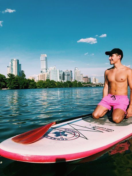 Naakte gelekte OnlyFans-foto van Ronnielusavage