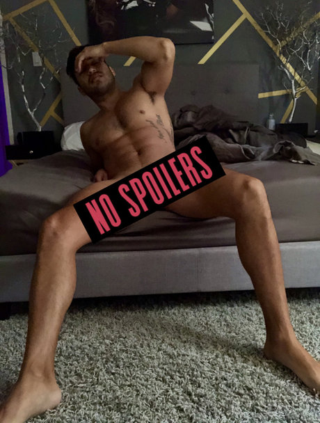 Naakte gelekte OnlyFans-foto van Marty