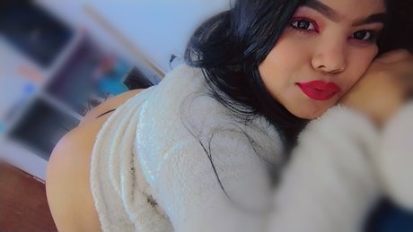 Naakte gelekte OnlyFans-foto van Marii