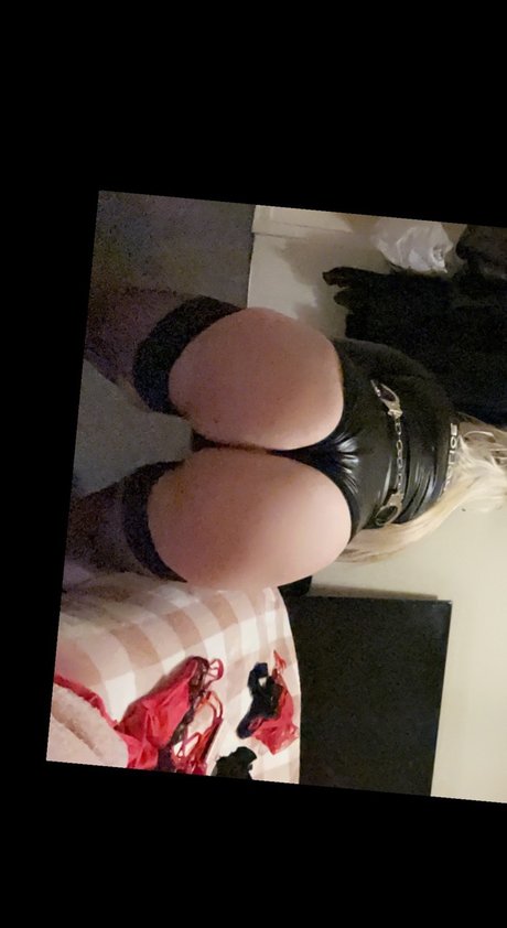 Naakte gelekte OnlyFans-foto van Marli Grace Vip Fully Explicit