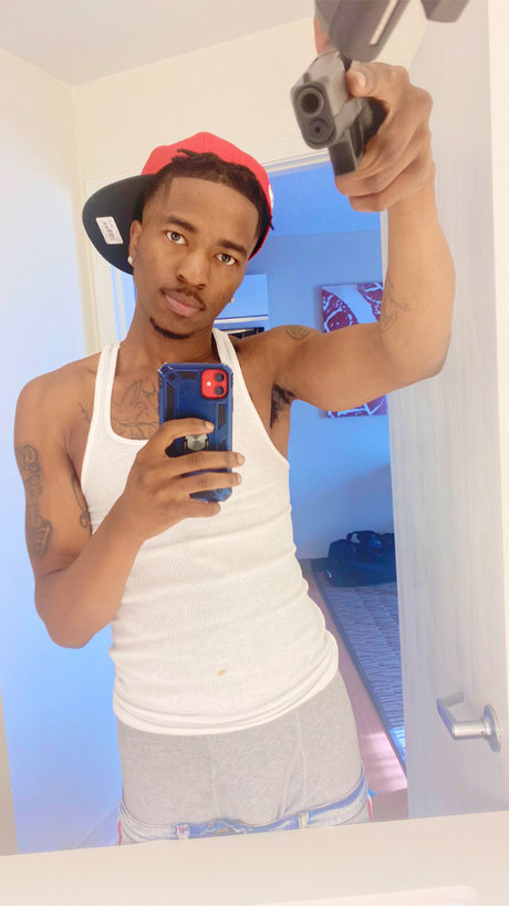 Naakte gelekte OnlyFans-foto van Markie Bee