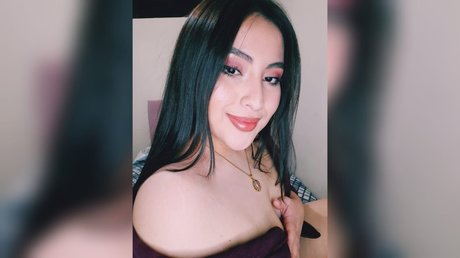 Naakte gelekte OnlyFans-foto van Marisol