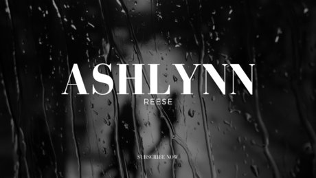 Naakte gelekte OnlyFans-foto van Ashlynn