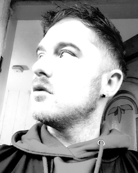 Naakte gelekte OnlyFans-foto van Matty121