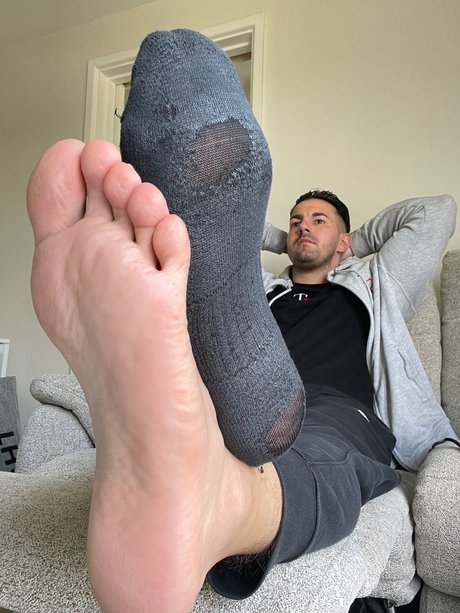 Naakte gelekte OnlyFans-foto van Master Sole