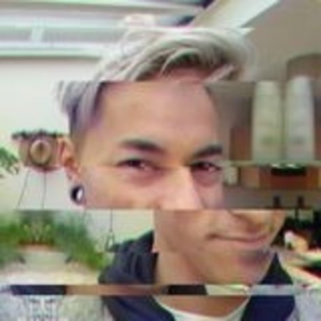 Naakte gelekte OnlyFans-foto van Cooler Master