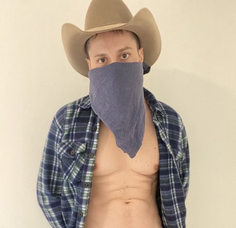 Naakte gelekte OnlyFans-foto van Masked Tom