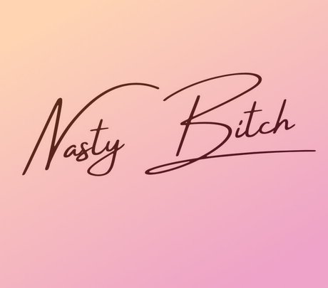 Naakte gelekte OnlyFans-foto van Mamii